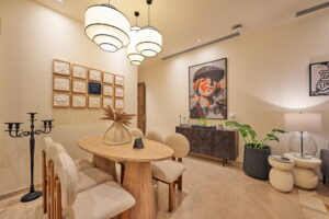 Show Flat – Image 38